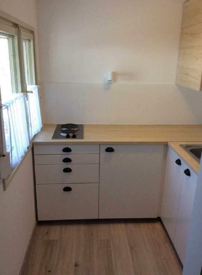 Szegfu Apartmanhaz Βίλα Balatonfůzfő Εξωτερικό φωτογραφία