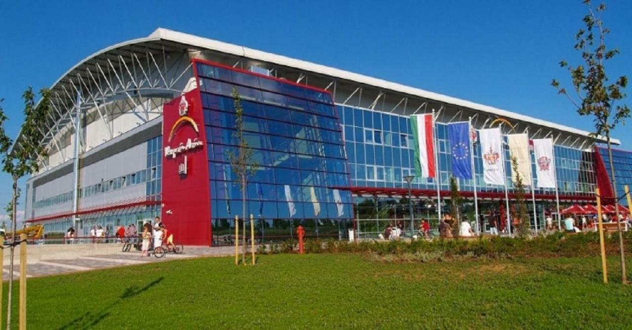 Szegfu Apartmanhaz Βίλα Balatonfůzfő Εξωτερικό φωτογραφία